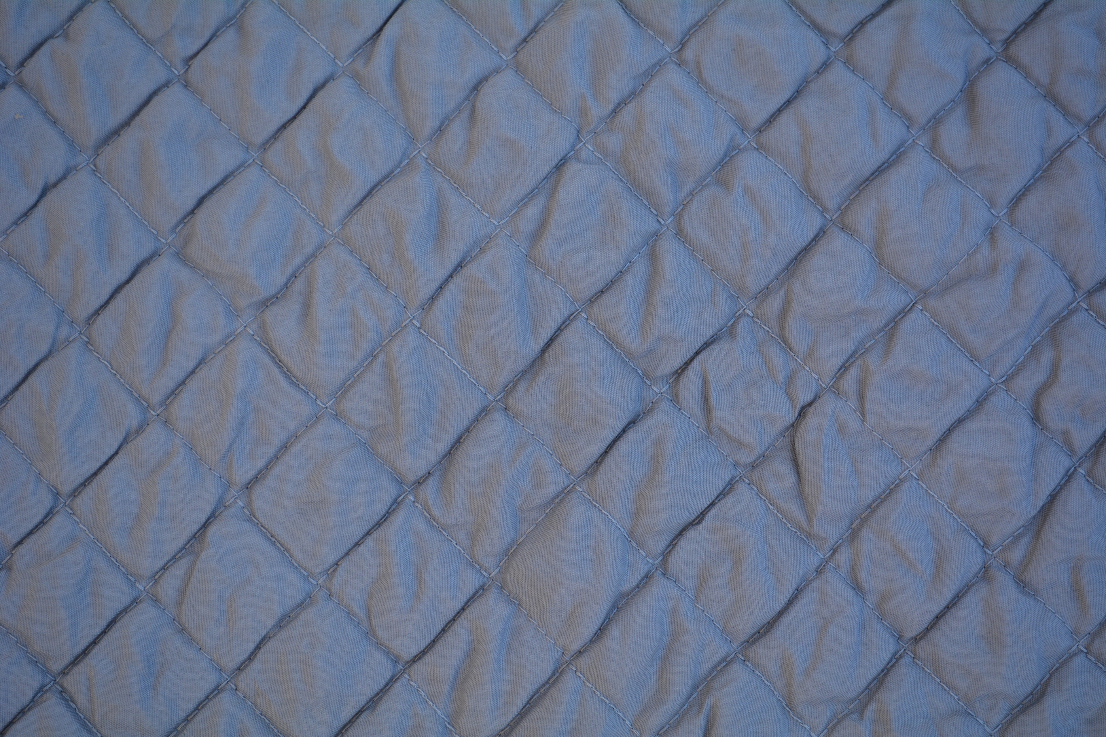Tache Solid Light Gray Silver Diamond Stitch Bubble Quilted Bedspread Set (DXJ109038-2)