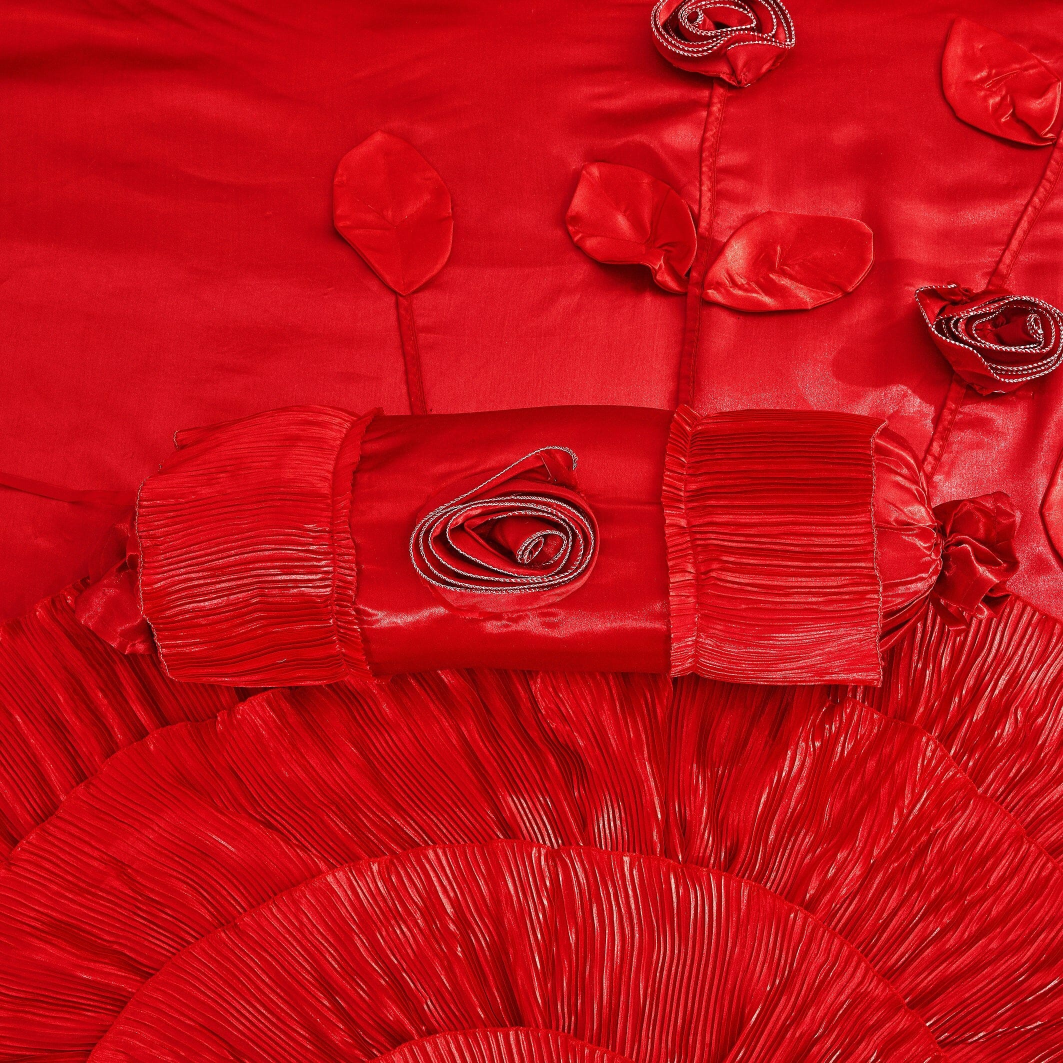 Tache Satin Ruffle Victorian Glam Romantic Red Rose Comforter Set (HY4174)