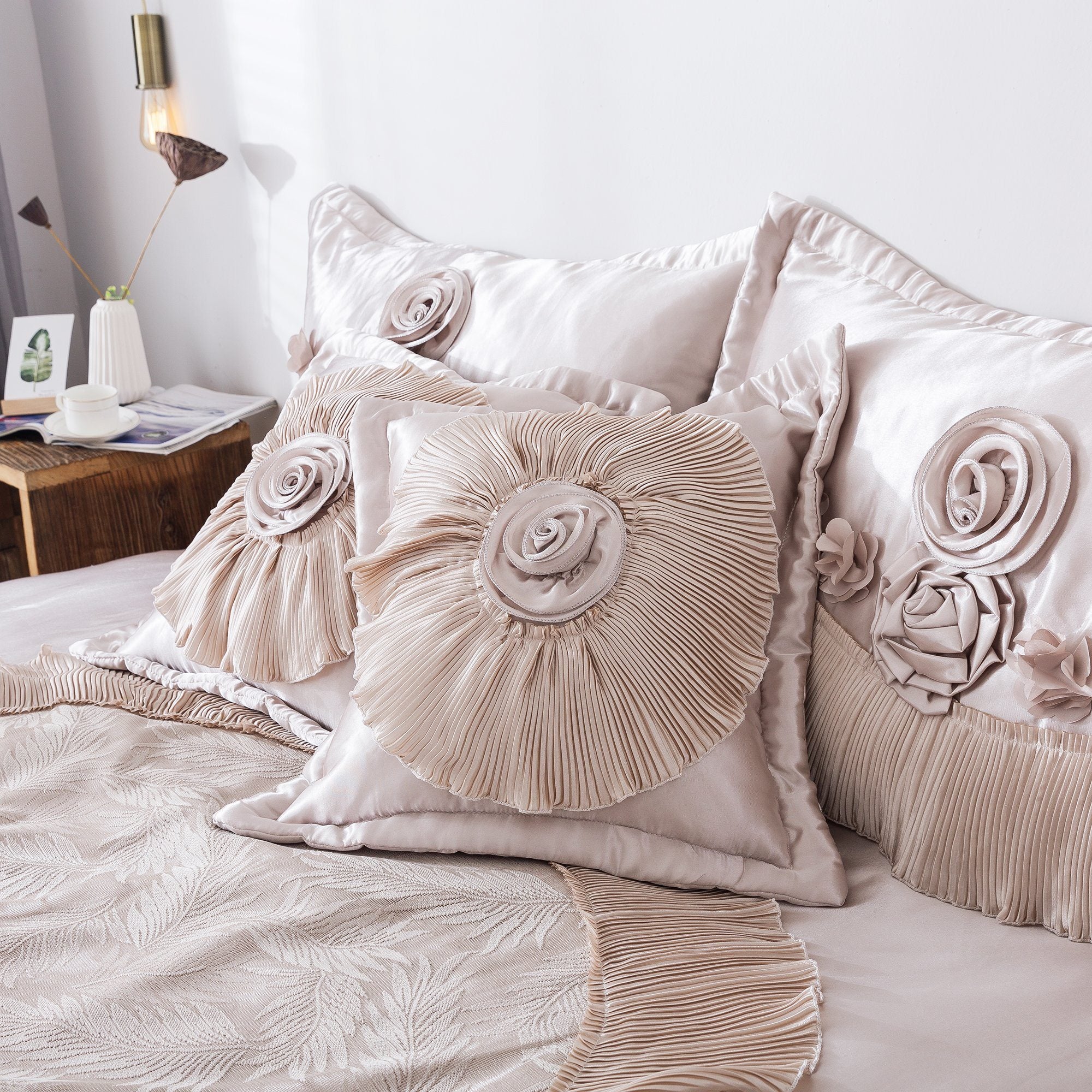 Tache Satin Floral Lace Ruffle Crème Beige Sweet Victorian Luxurious Comforter Set (MZ002C)