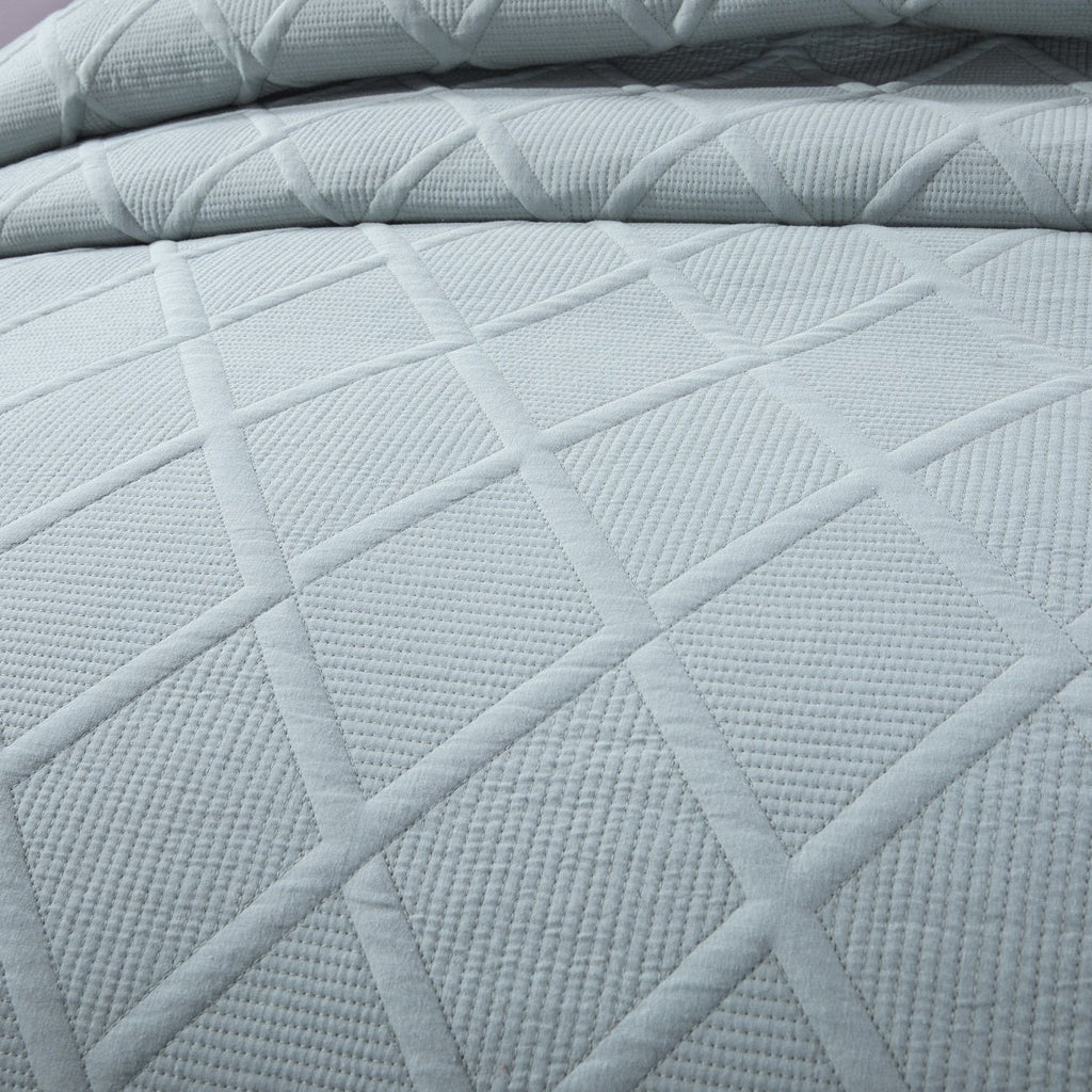 Tache Soothing Pastel Seafoam Blue Diamond Stitch Cotton Quilt Set (JHW-856)