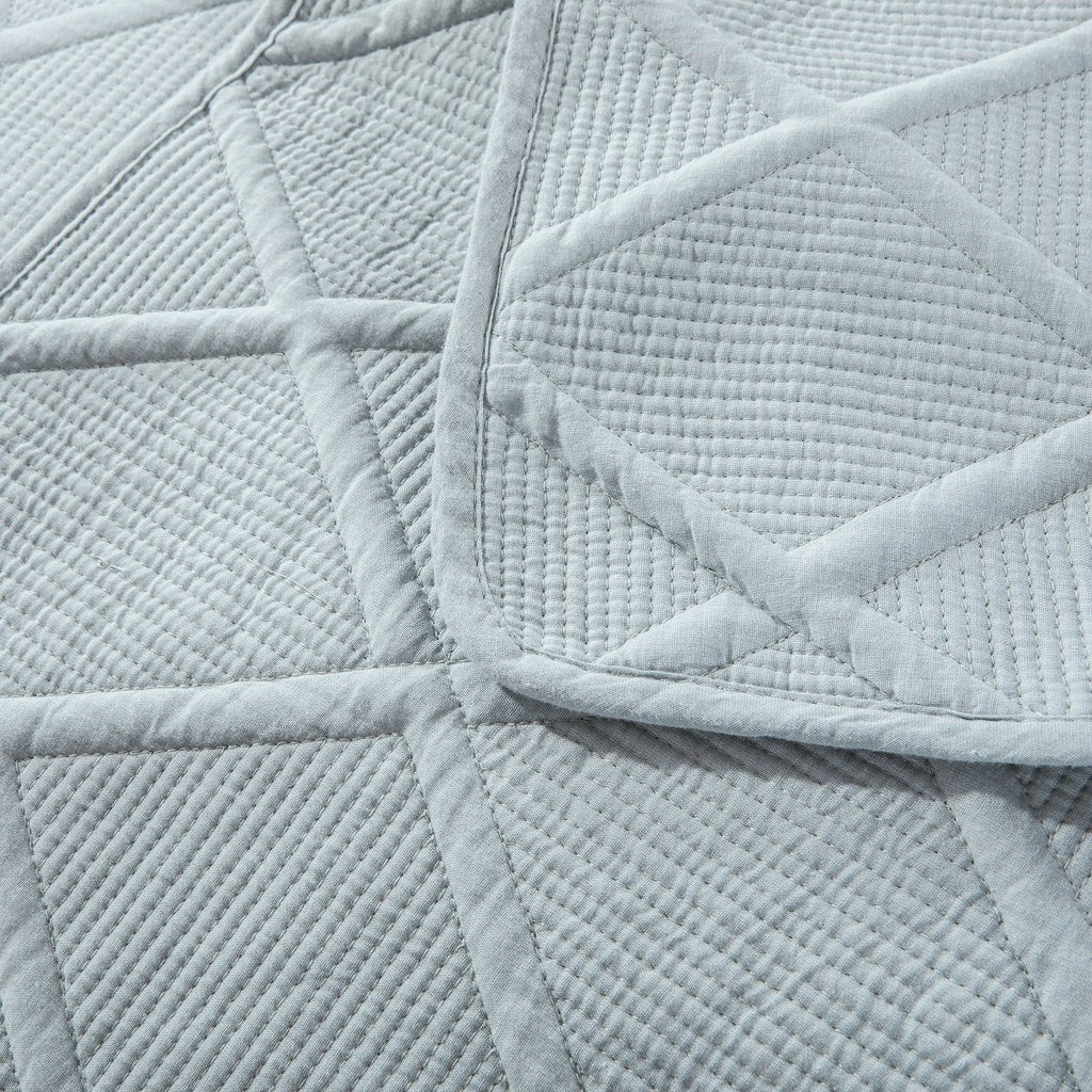 Tache Soothing Pastel Seafoam Blue Diamond Stitch Cotton Quilt Set (JHW-856)
