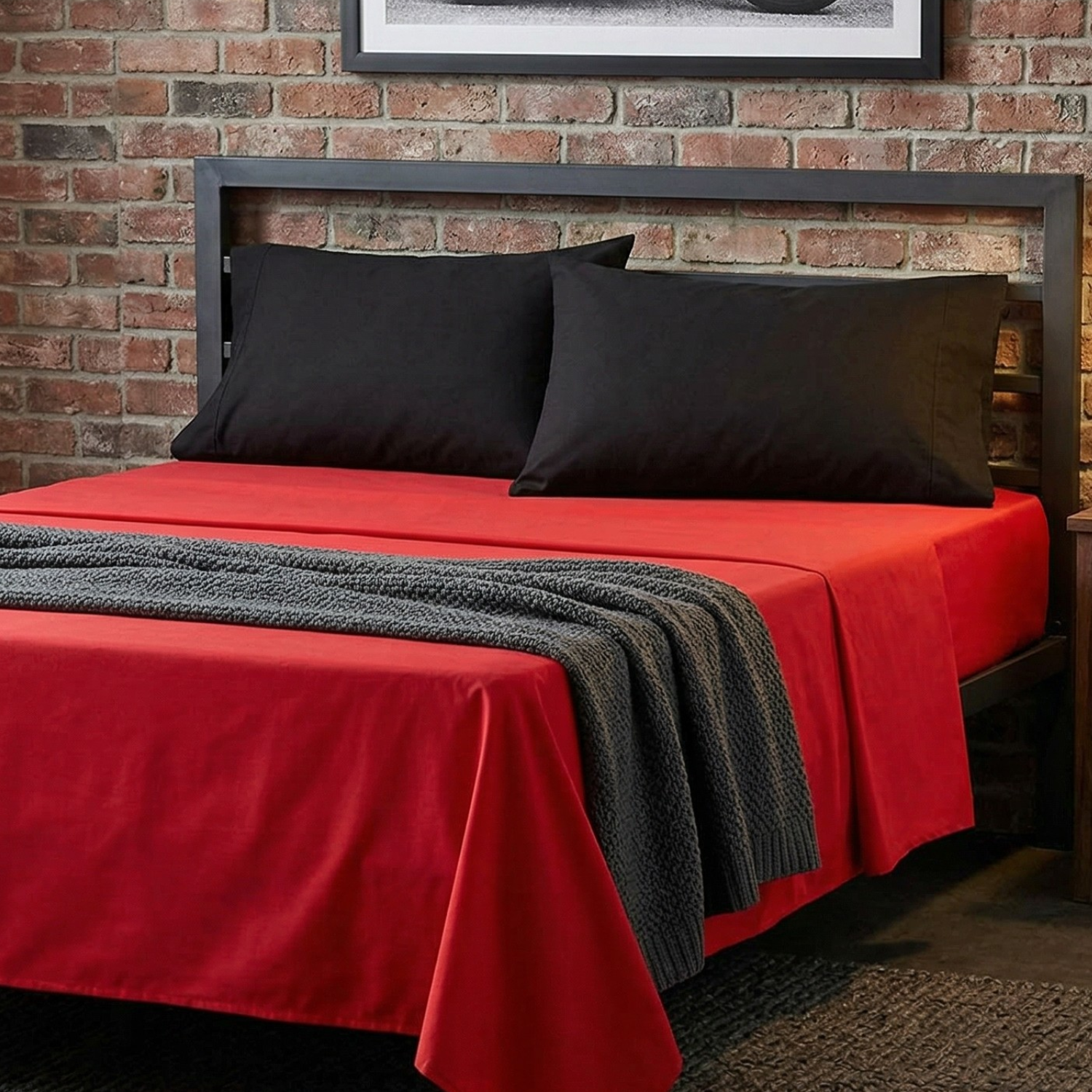 Tache 100% Cotton Vibrant Red & Black 4-Piece Sheet Set (BS4PC-BR)