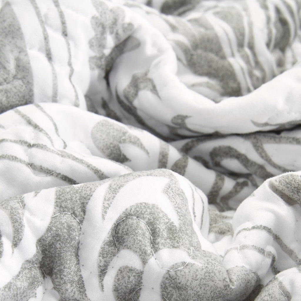 Tache Paisley Damask Matelasse Austere Grey Moon Sky Pillow Sham (TB300-199)